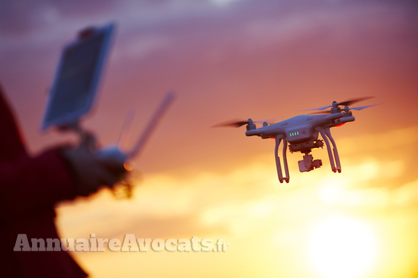 Quelles sont les obligations pour les pilotes de drone de loisir ?