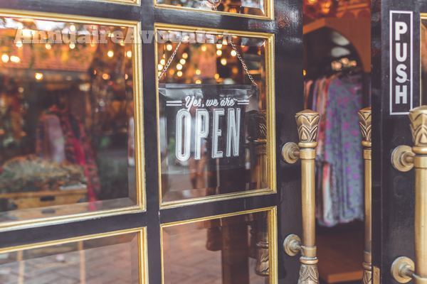 Quelles sont les règles pour organiser un vide-grenier ?